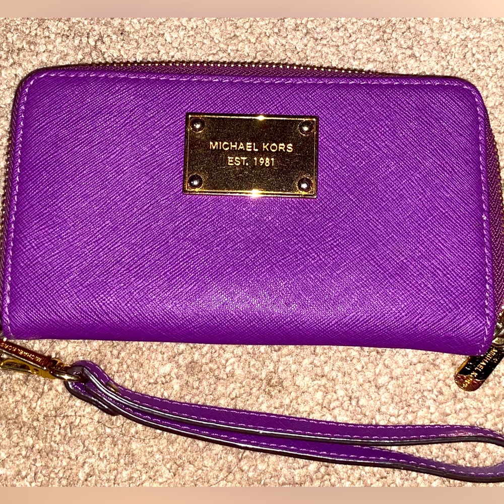 Michael Kors wrist wallet